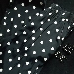 Polkadot paints with matching earrings